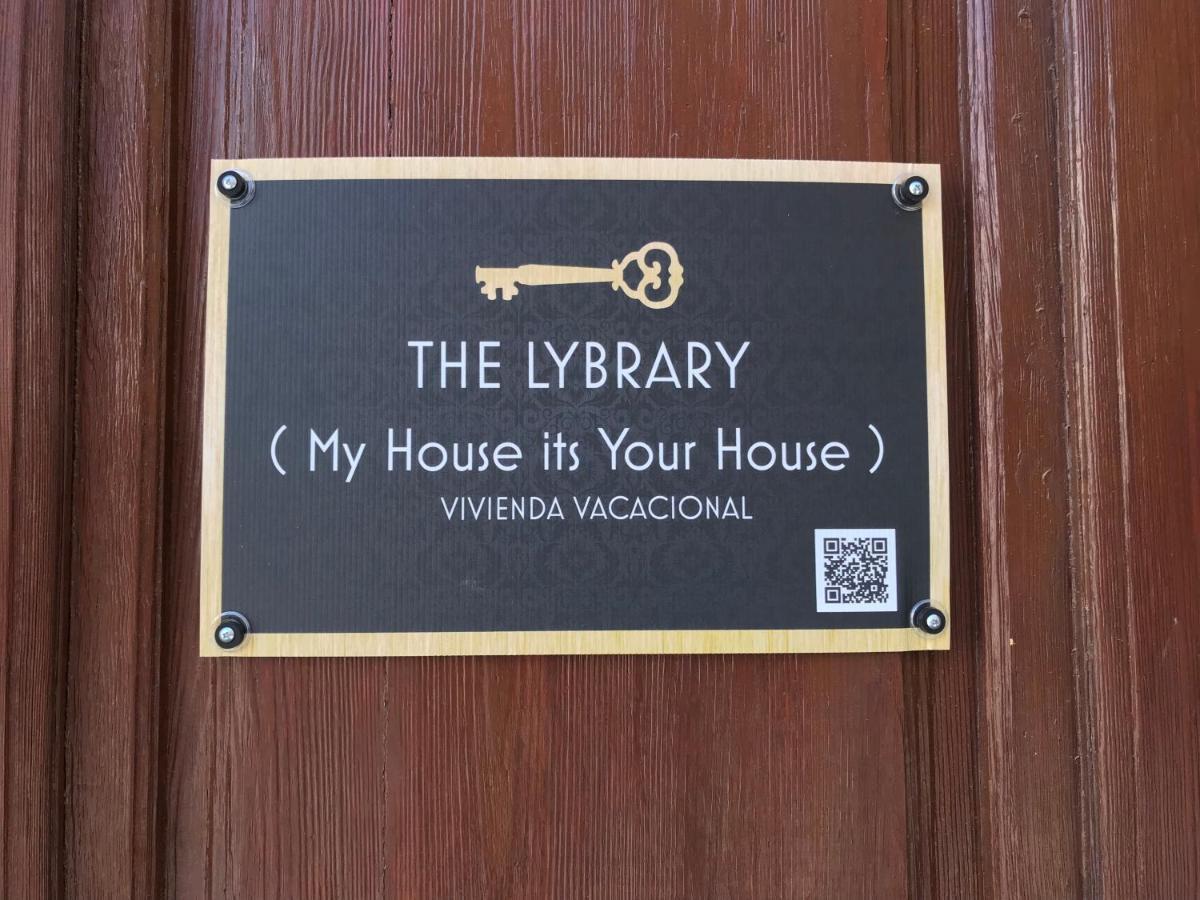 The Library Valencia Exterior foto